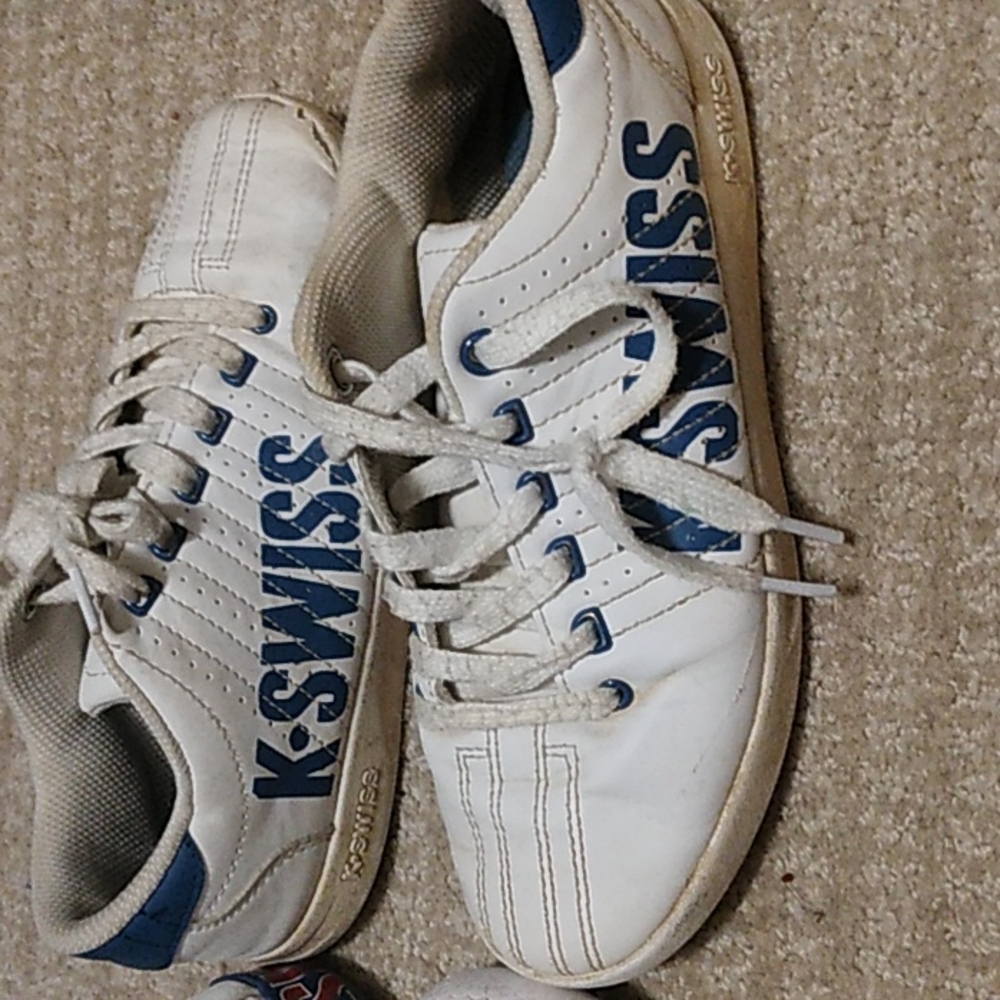 Set of 2 pairs K-SWISS Boys Sneakers size 3.5